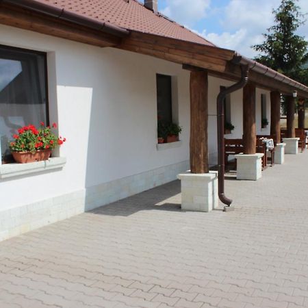 Hotel Pillango Vendeghaz Tállya Exteriér fotografie